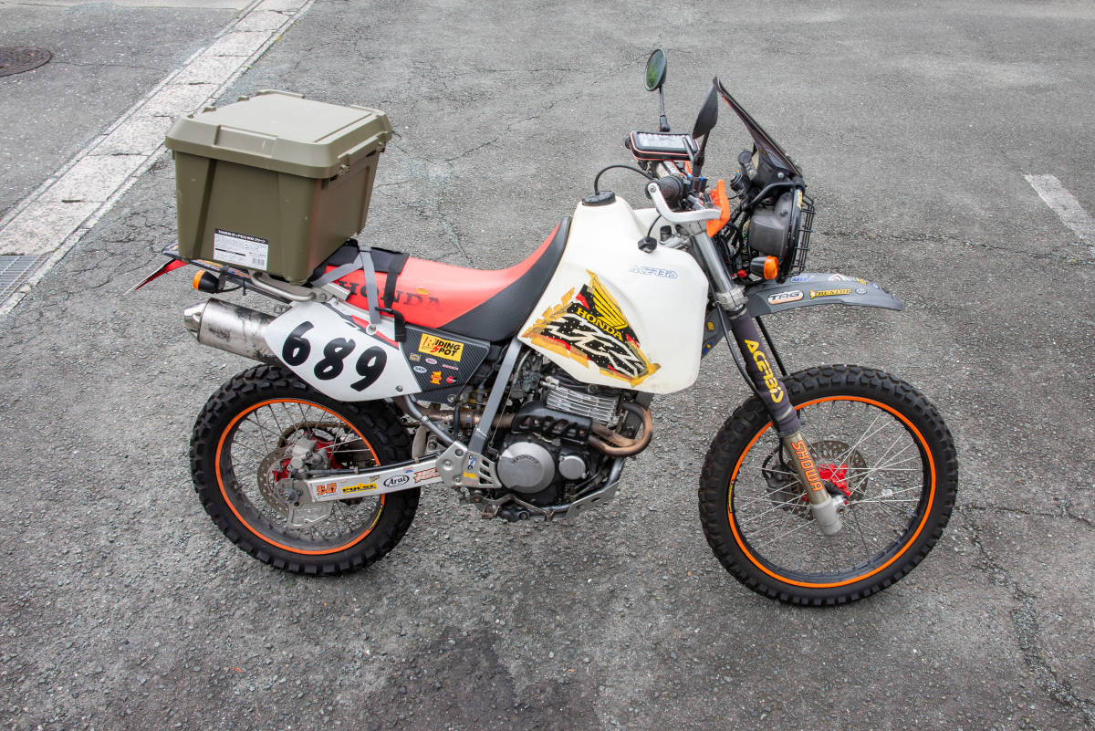 XR250 - アドベンチャー仕様 BIGタンク 後期型エンジン換装 BAJA 