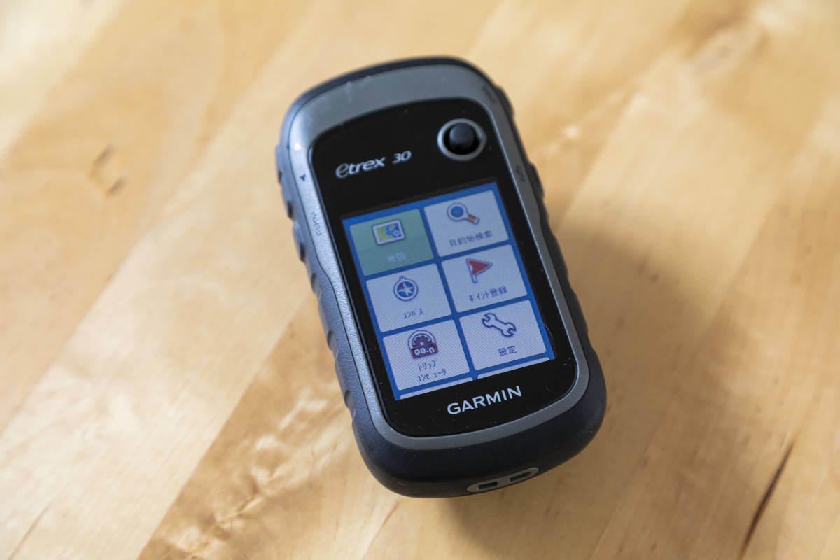格安，高品質 Garmin eTrex30 英語版 スレ有 本体のみ(ハンディGPS)｜売買されたオークション情報、yahooの商品情報をアーカイブ公開 - オークファン ハンディGPS