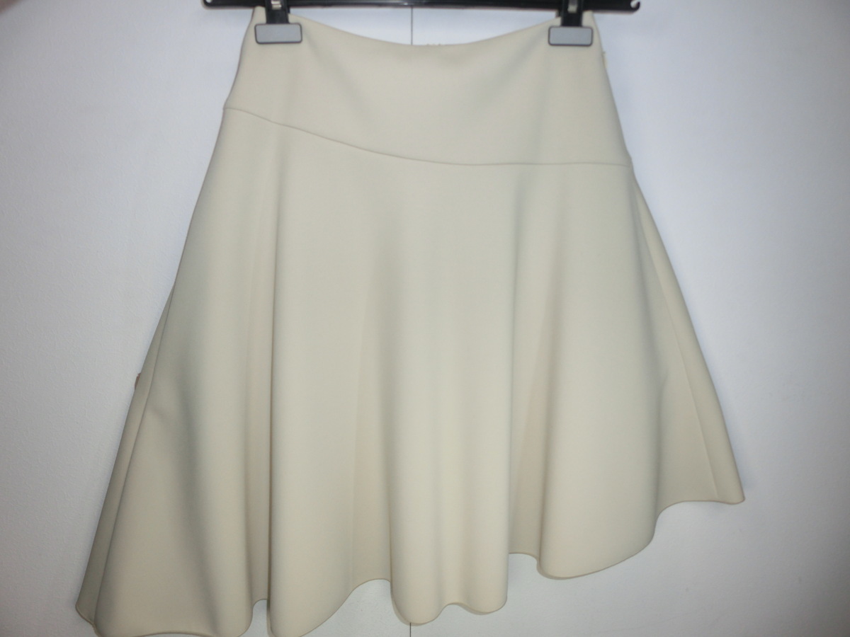 ♪美品☆FOXEY NEW YORK /フォクシーニューヨーク(38）☆ベージュ