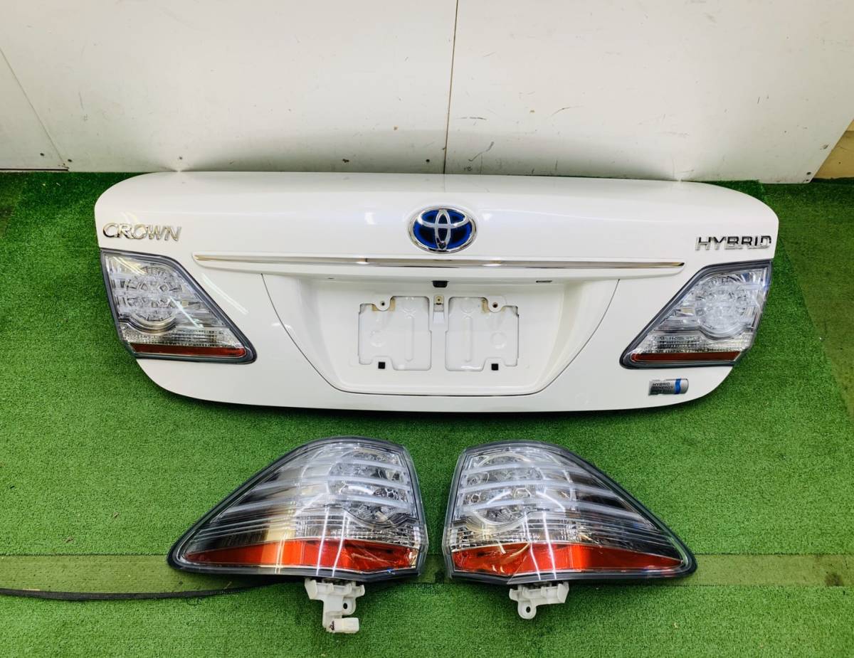 トヨタ クラウンハイブリッド GWS204 テールランプ 左右セット (10)