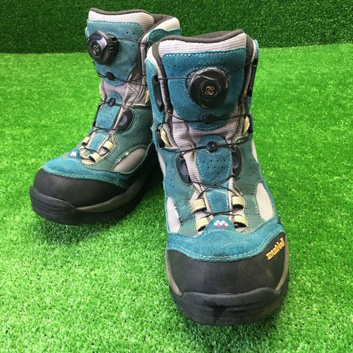  TG-027 トレッキングシューズ ダイヤル式 25 0cm vibram mont bell 劣化してる箇所あり 全国(25.0cm)｜売買されたオークション情報、yahooの商品情報をアーカイブ公開 - オークファン 25.0cm