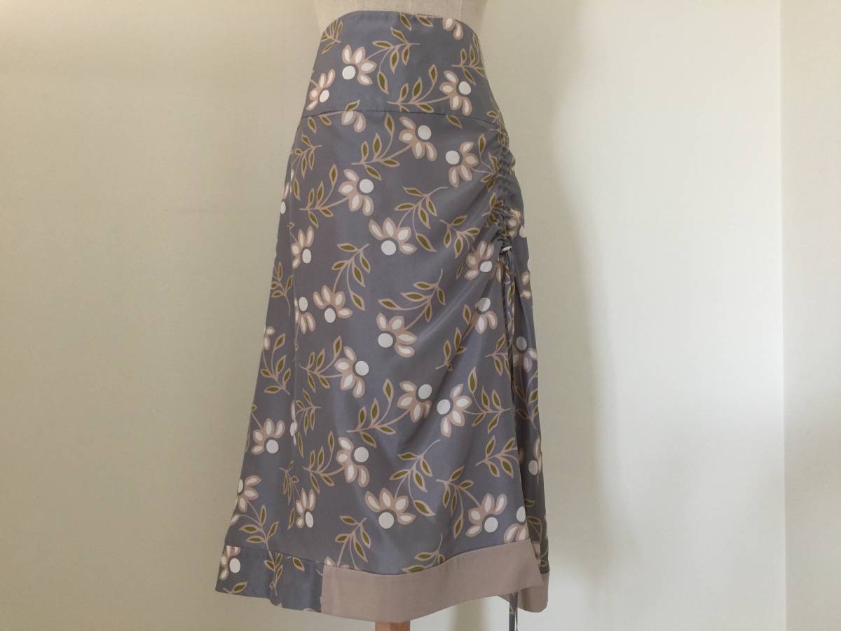  新品121.000円［MISAKI］CIVIDINI・チヴィデーニ・MADE IN ITLY★silkスカート9~11FLOWER