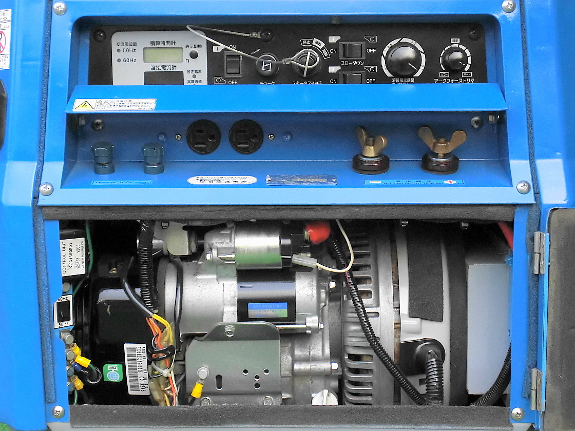 Denyo/デンヨー GAW-185ES2エンジン溶接機 インバーター発電機 50/60Hz