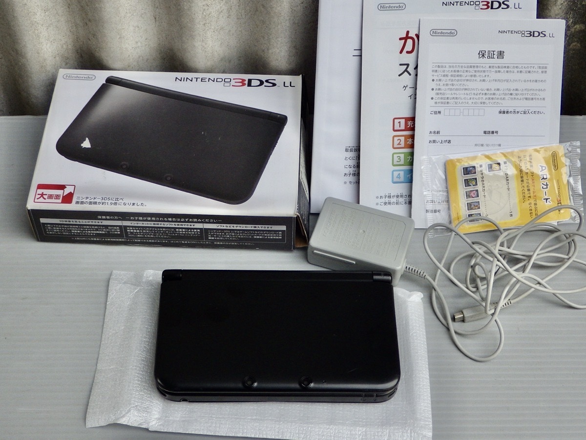 LL ニンテンドー3DS ブラック 本体 SPR-001 Nintendo 3DS 中古品 