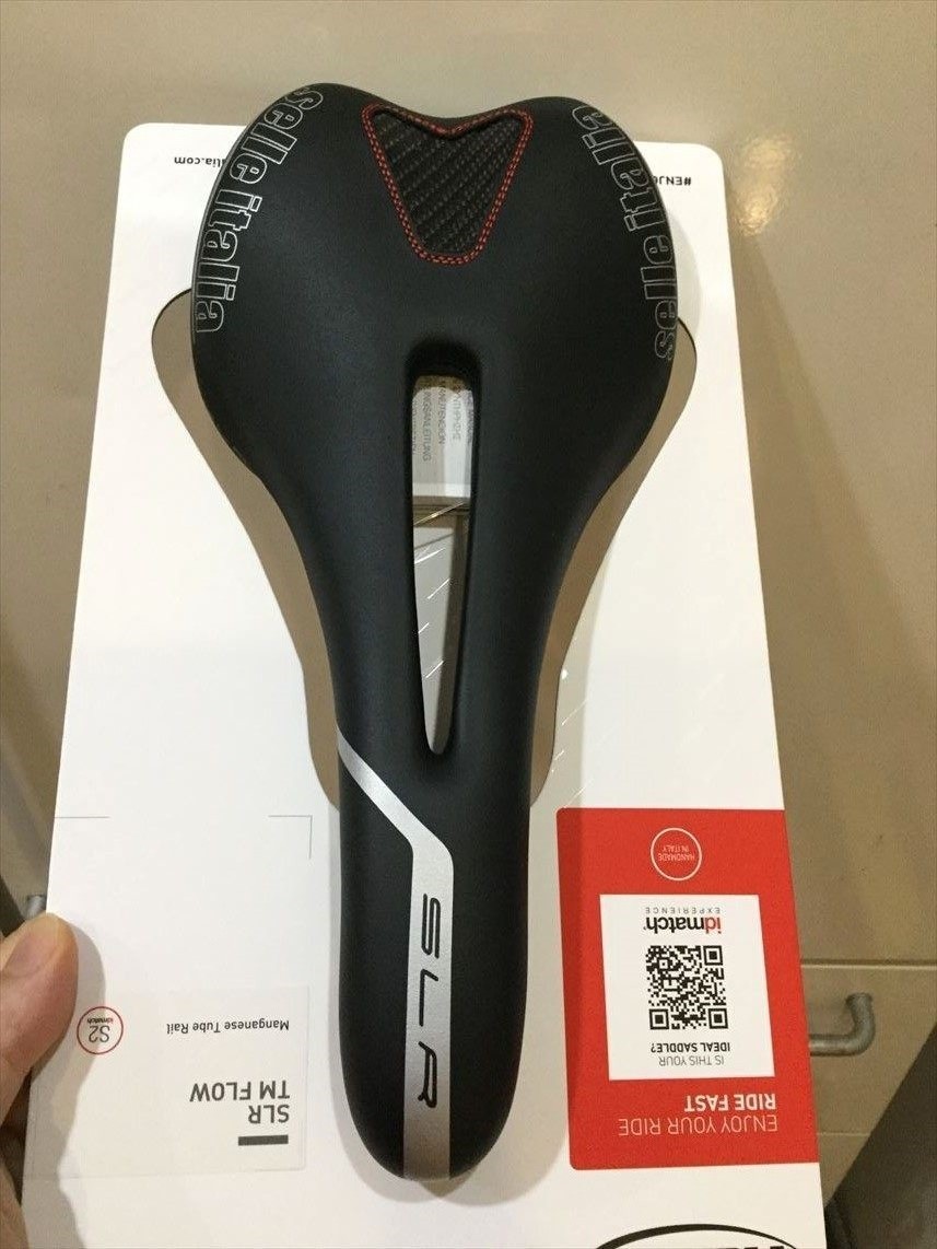 半額セールサイト 新品 SELLE ITALIA SLR TM FLOW S2(131mmX275mm