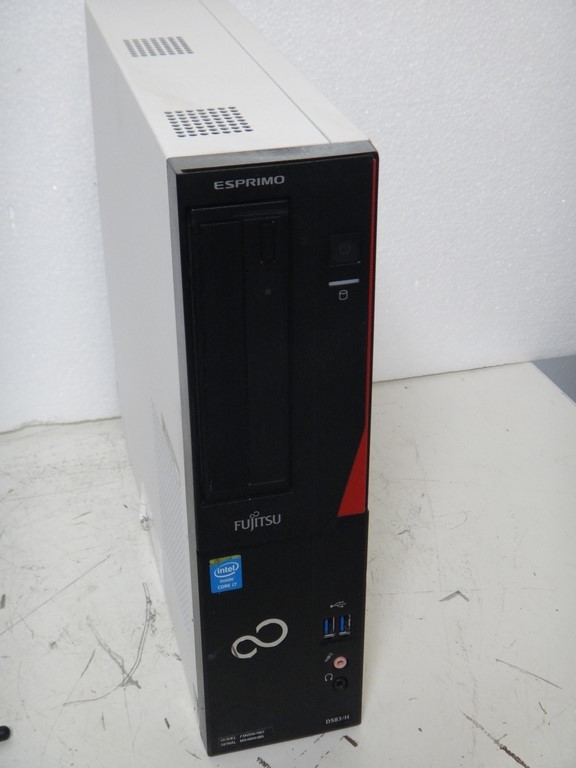 富士通 ESPRIMO D583/HX [i7-4770 8GB SSD1TB] 富士通デスクトップ