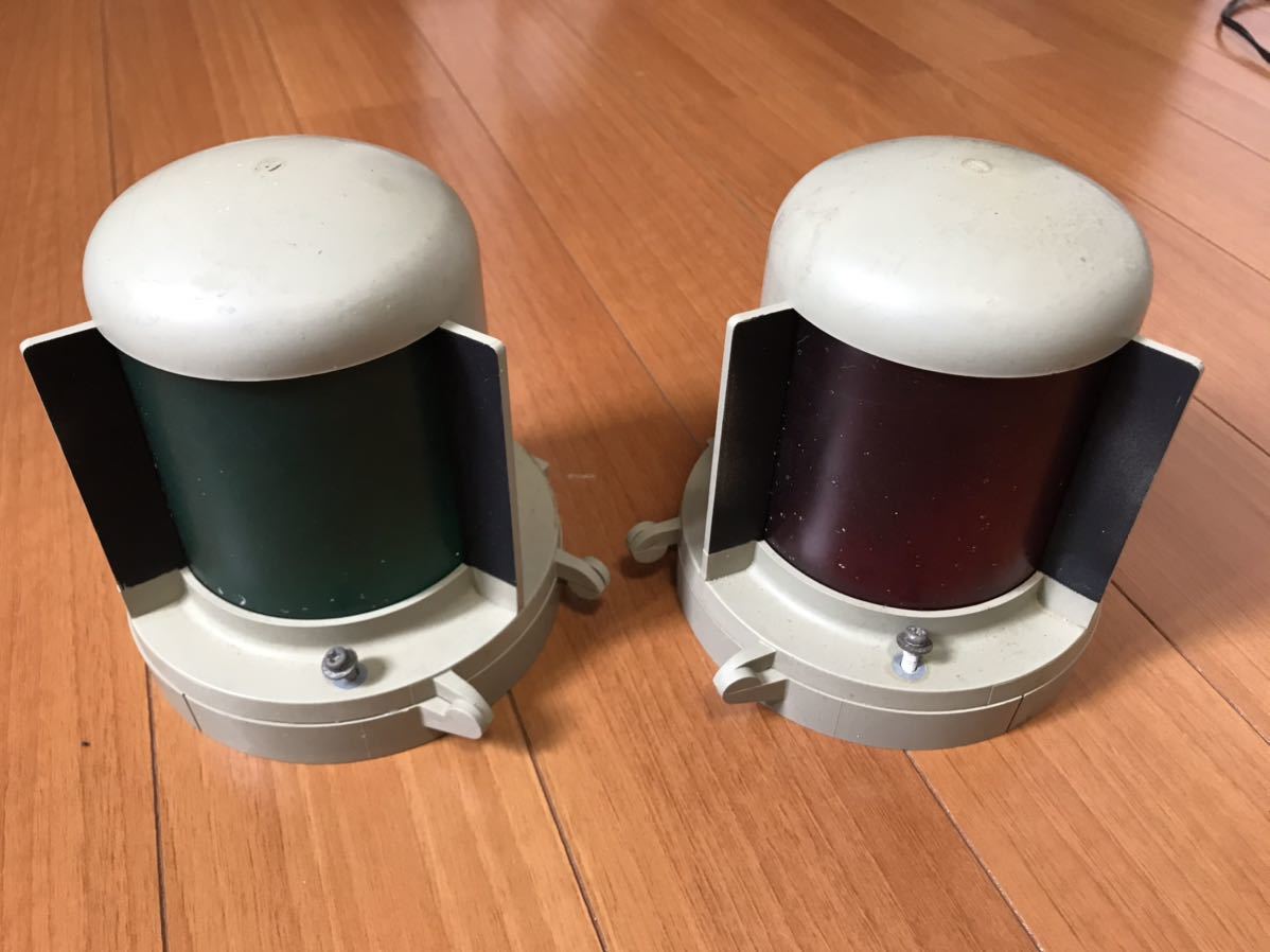 航海灯 第二種 小糸製作所 第二種舷灯 LED ポートライト 左舷灯(赤) KOITO(小糸製作所)｜ネオ 左舷灯 右舷灯 KOITO(小糸製作所 右舷灯(緑) : 赤 白灯 マリン用品の海遊社