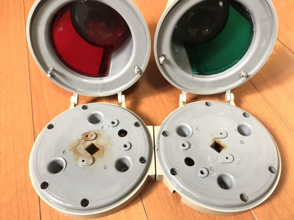 航海灯 第二種 小糸製作所 第二種舷灯 LED ポートライト 左舷灯(赤) KOITO(小糸製作所)｜ネオ 左舷灯 右舷灯 KOITO(小糸製作所 右舷灯(緑) : 赤 白灯 マリン用品の海遊社