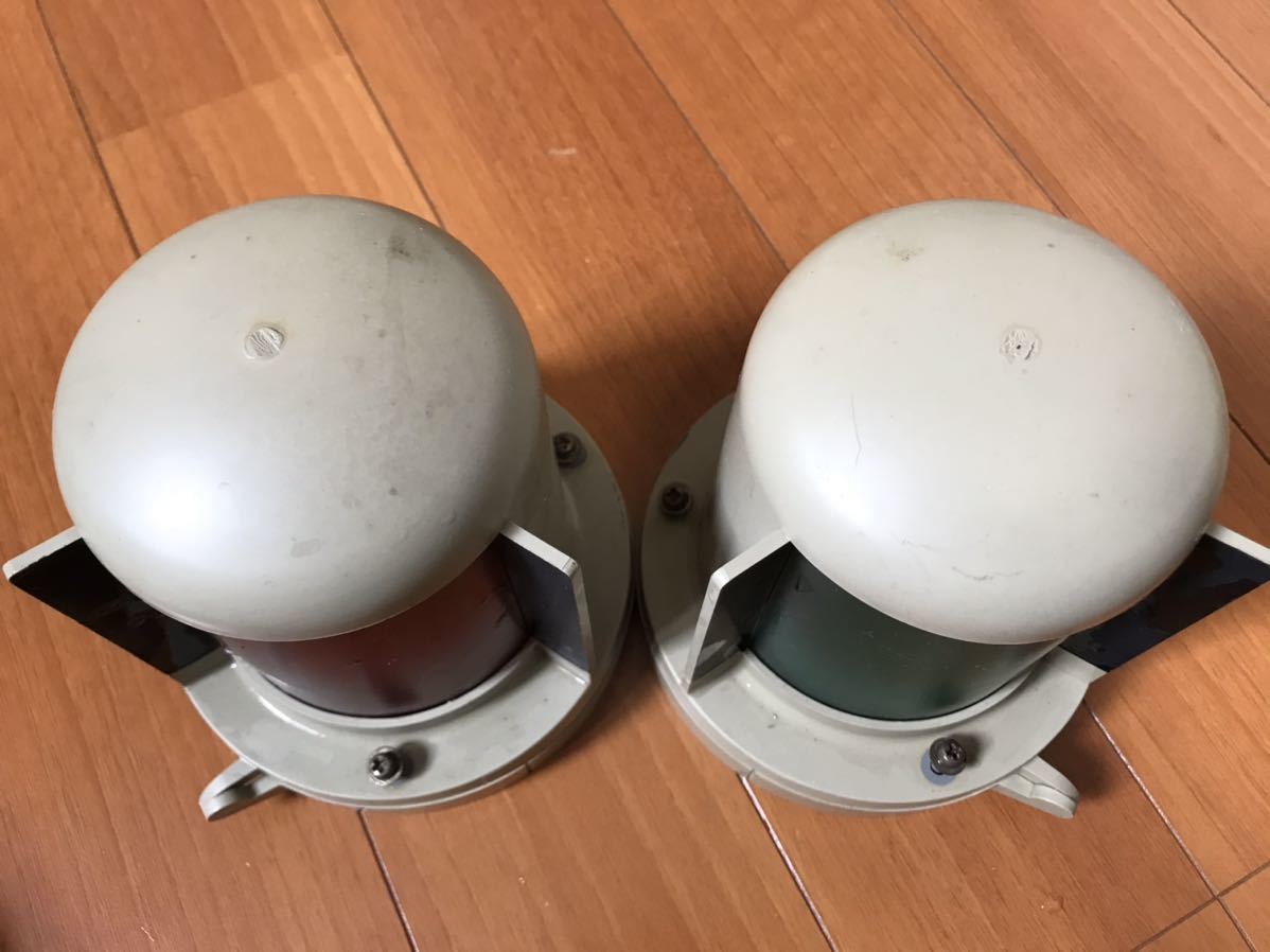 航海灯 第二種 小糸製作所 第二種舷灯 LED ポートライト 左舷灯(赤) KOITO(小糸製作所)｜ネオ 左舷灯 右舷灯 KOITO(小糸製作所 右舷灯(緑) : 赤 白灯 マリン用品の海遊社