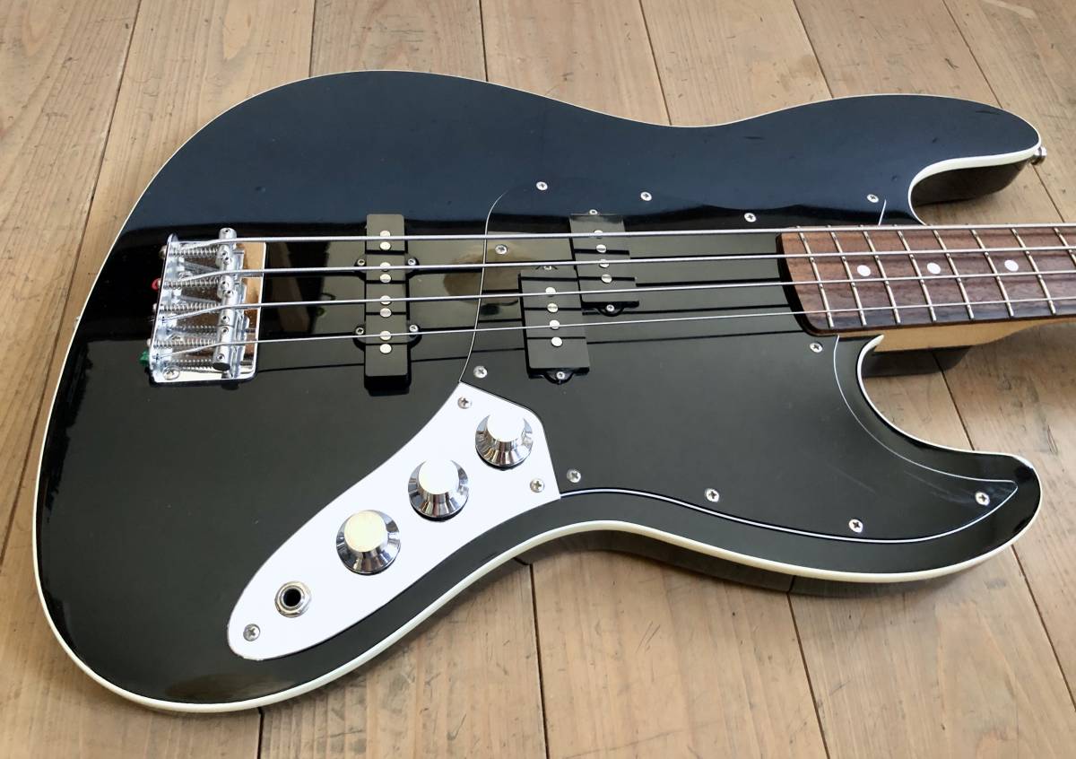 美品 名器 Fender Japan フェンダー ジャパン AJB Black Aerodyne jazz