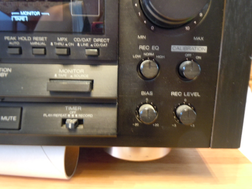 AIWA XK-009カセットデッキ(ジャンク品） 一般 オーディオ機器 【公式