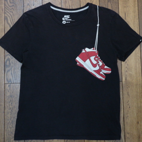 NIKE SPORTSWEAR DUNK 肩掛け スニーカー Tシャツ M ブラック ナイキ