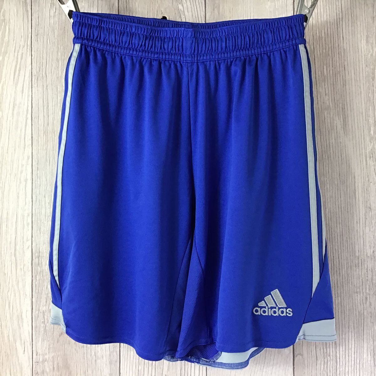  SCN2-544 状態良好 adidas/アディダス CLIMACOOL ハーフパンツ ユース キッズ M 150-160 青 サッカー テニス スポーツ 部活 練習着(子ども用)｜売買されたオークション情報、yahooの商品情報をアーカイ パンツ