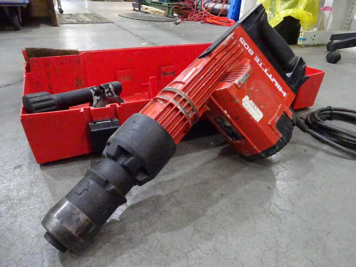 中古品】ヒルティ/ HILTI 100V ハンマ TE805 ☆即納！代引・領収書OK 