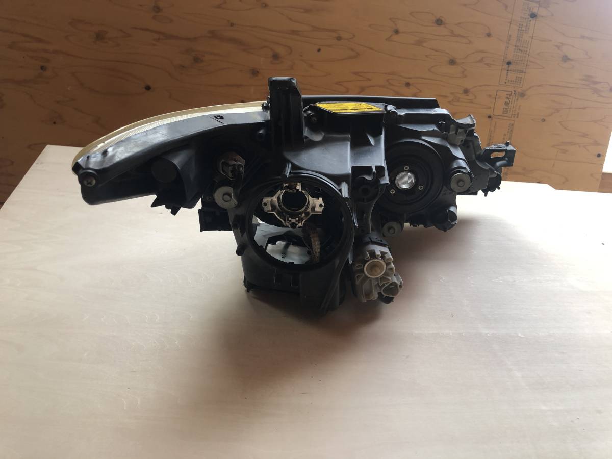 エスティマ KOITO 28-217 50中期アエラス のパーツレビュー (YM