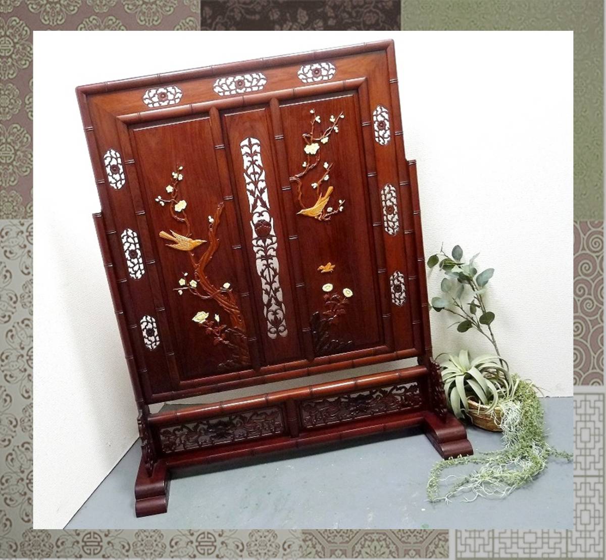 新作登場，得価 衝立 一枚式 屏風 中国 マンダリンレトロ 古玩 花鳥 唐木 上質 木製 彫刻 梅 高さ123.3&times;横幅103.3㎝ アンティーク パーテーション(木工、竹工芸)｜売買されたオークション情報、yahooの商品 木工、竹工芸