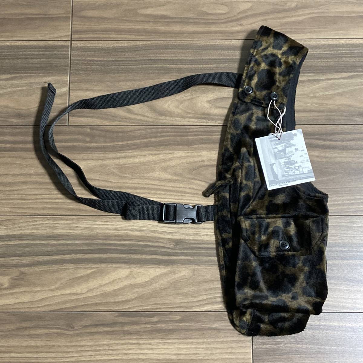 【全国無料】 2020 a/w Engineered Garments Shoulder Vest-Dark Leopard Velvet エンジニアードガーメンツショルダーベストダークレオパード ホルスター(その他)｜売買されたオークション情報、yahooの商品情報をアーカイ その他