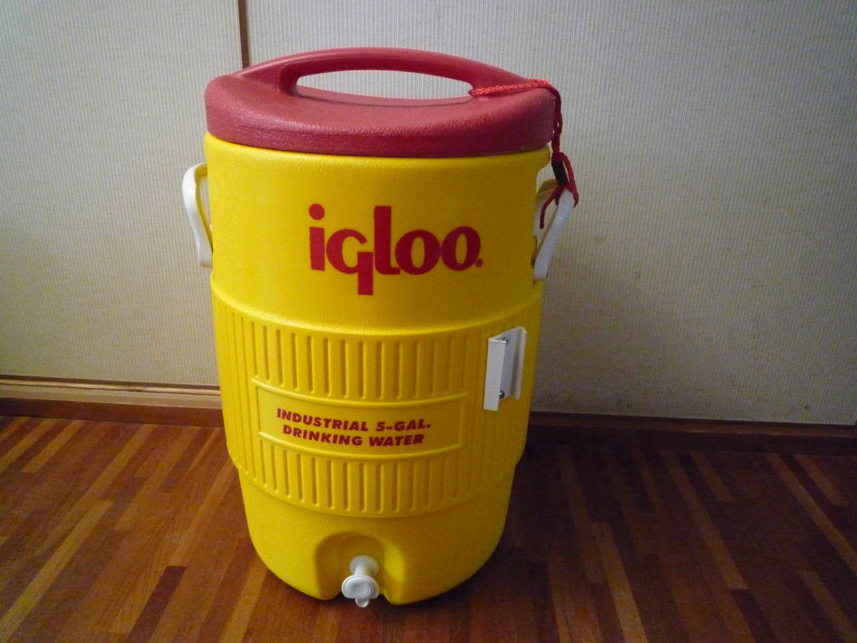 【正規品，送料無料】 格安 IGLOO イグルー ウォータージャグ ウォーター タンク イエロー 5ガロン 約18.9L Made in USA キャンプ アウトドア 部活(ジャグ)｜売買されたオークション情報、yahooの商品情報をアーカイブ公 ジャグ
