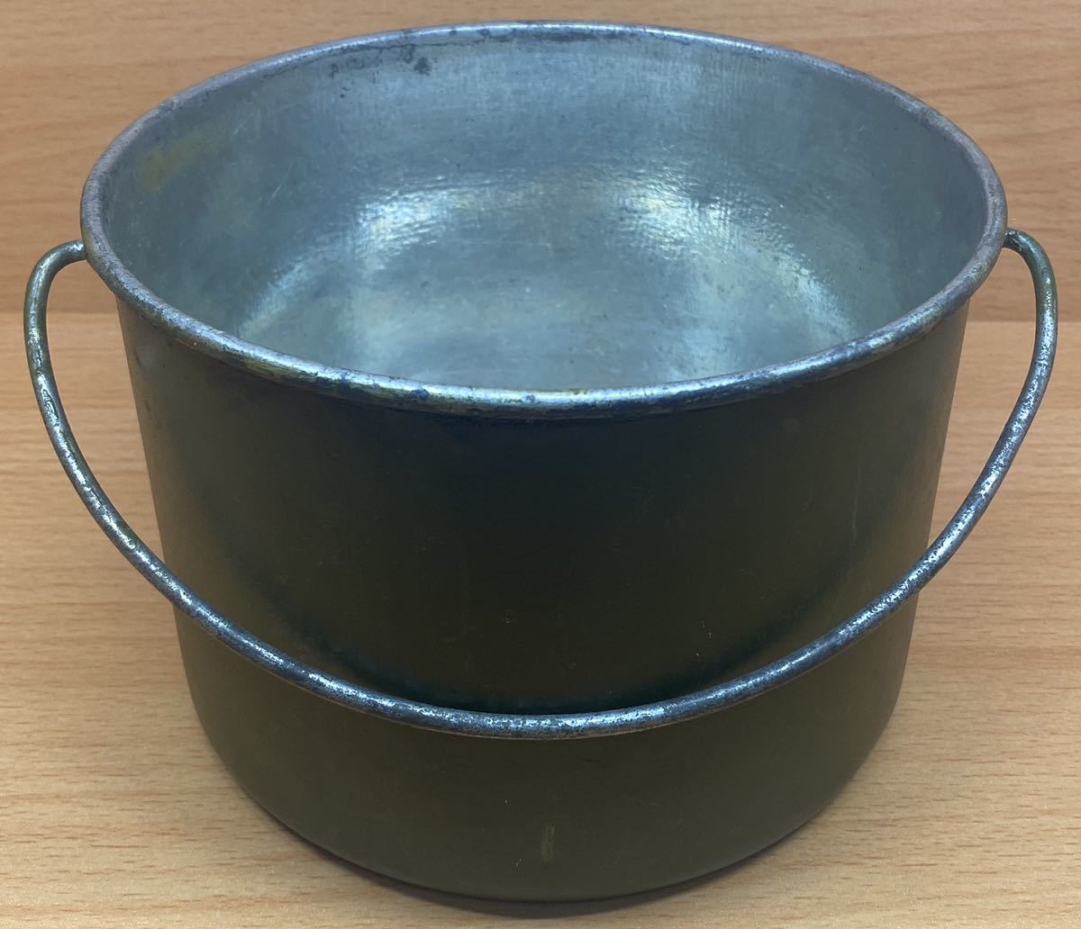 ソ連軍 飯盒 実物 丸型 飯ごう バケツ飯ごう ソビエト ロシア ミリタリー リエナクト ヒストリカル サバゲ 装備 キャンプ アウトドア レア 個人装備 売買されたオークション情報 Yahooの商品情報をアーカイブ公開 オークファン Aucfan Com