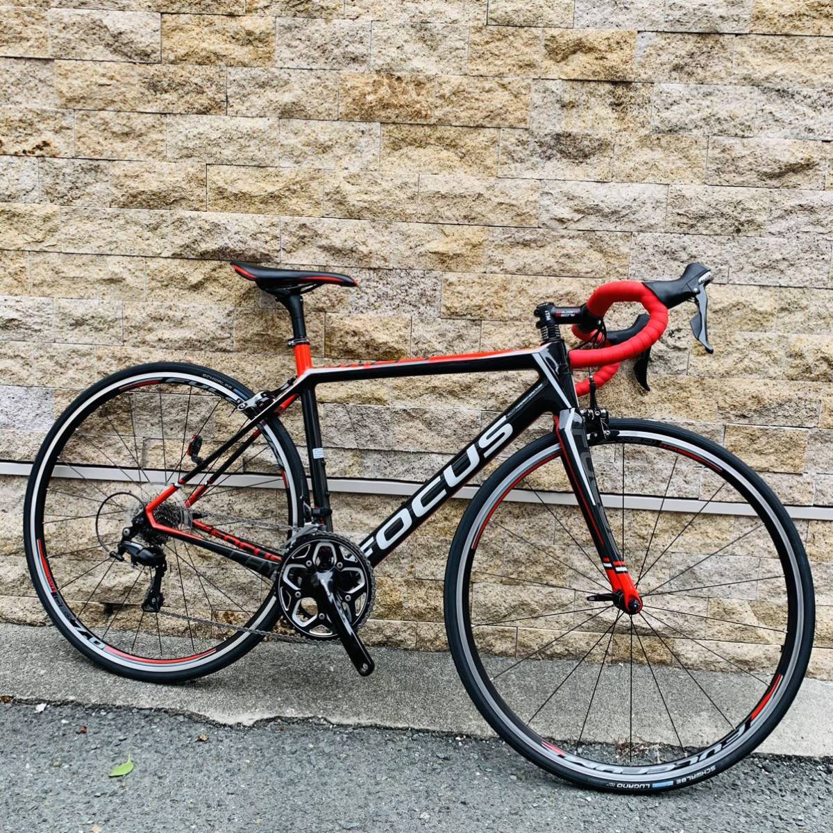 本物保証，正規品 FOCUS CAYO 105 コンポ カーボン ロードバイク フォーカス カヨ シマノ サイクリング トレーニング(520mm～)｜売買されたオークション情報、yahooの商品情報をアーカイブ公開 - オークファン 520mm～