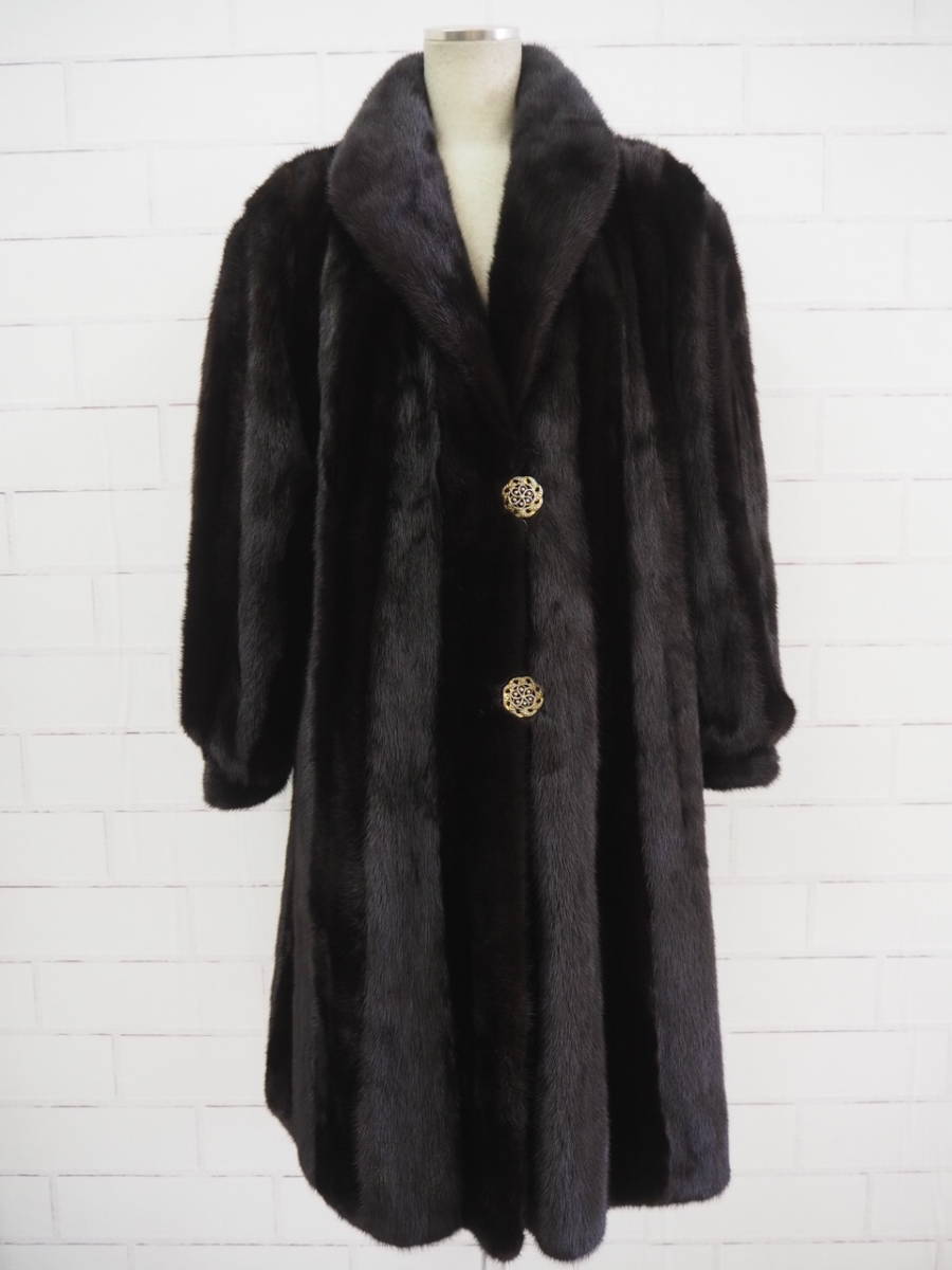 【超激得，最新作】 ダークミンク ロングコート 着丈95㎝ SAGAシルバー フレアデザイン 裾回り200㎝ アップダウン加工(ミンク)｜売買されたオークション情報、yahooの商品情報をアーカイブ公開 - オークファン ミンク