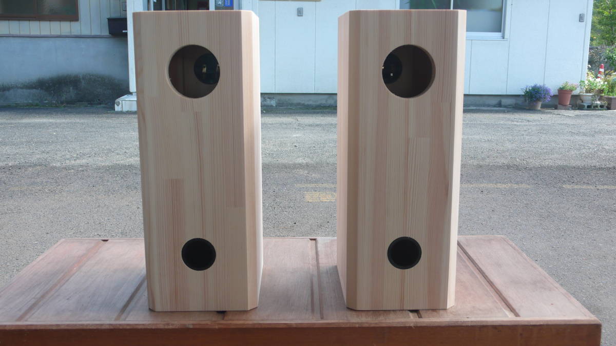  FE83系／ダブルバスレフ エンクロージャー 松集成材20mm／開口73mm(FOSTEX)｜売買されたオークション情報、yahooの商品情報をアーカイブ公開 - オークファン FOSTEX