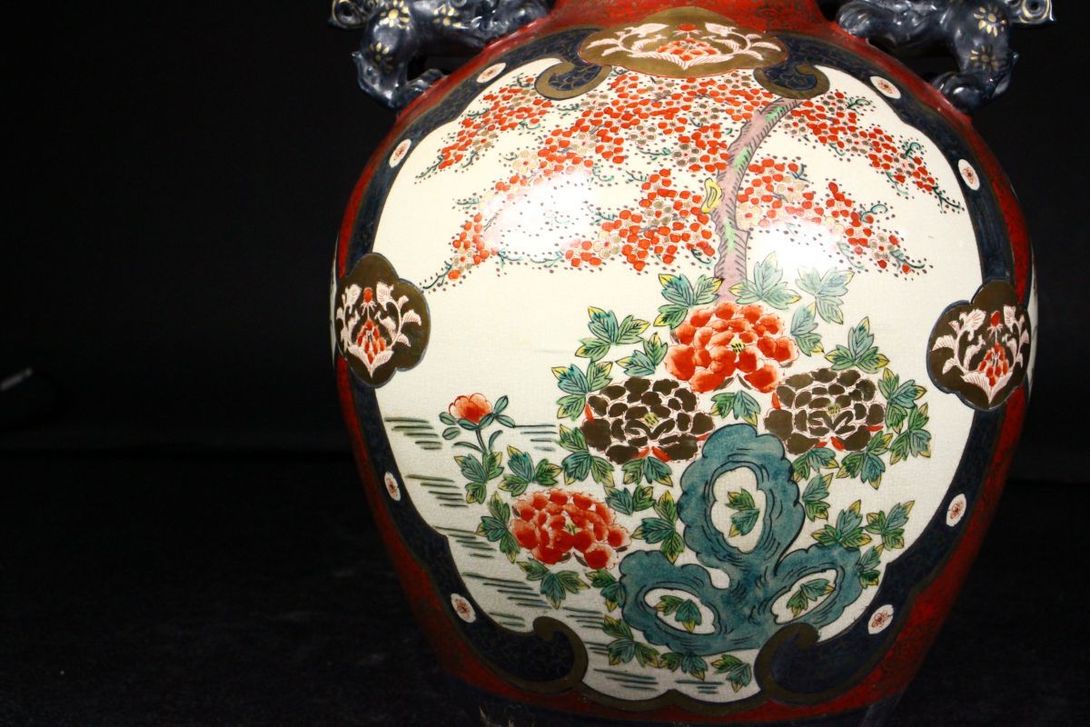 LIG】古伊万里 伊萬里銘 色絵金彩 獅子耳付花図大花瓶 特大