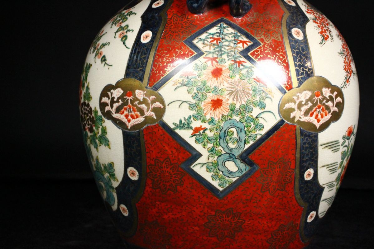 焼物上物古伊萬里両耳獅子飾り瓶色絵旧家譲り品