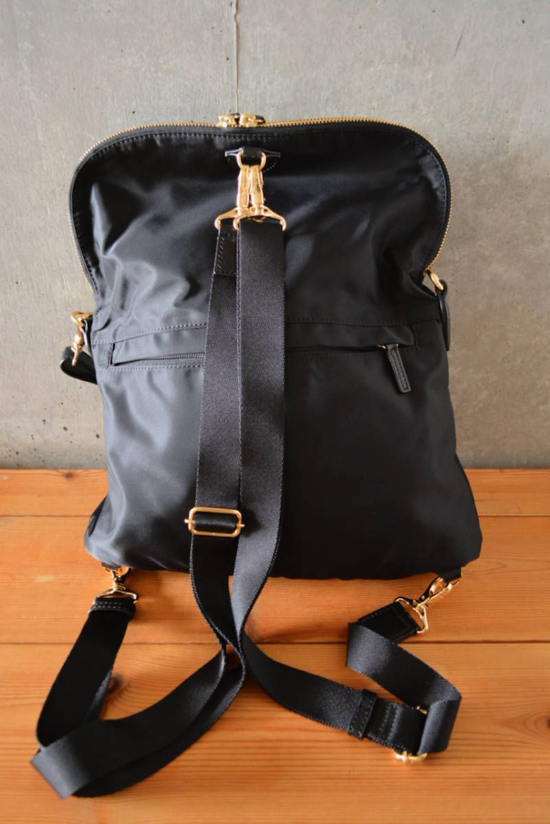 美品□ サザビー SAZABY □2WAY 黒 リュックサック / ハンドバッグ
