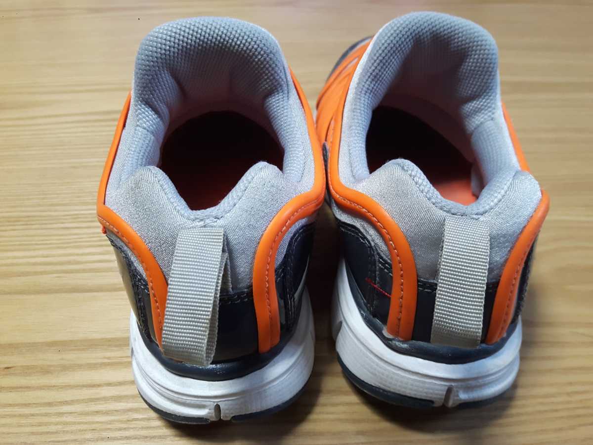 21cm Nike ナイキ ダイナモフリー スニーカー キッズ ジュニア スリッポン 靴 シューズ 子供 男の子 21cm 売買されたオークション情報 Yahooの商品情報をアーカイブ公開 オークファン Aucfan Com