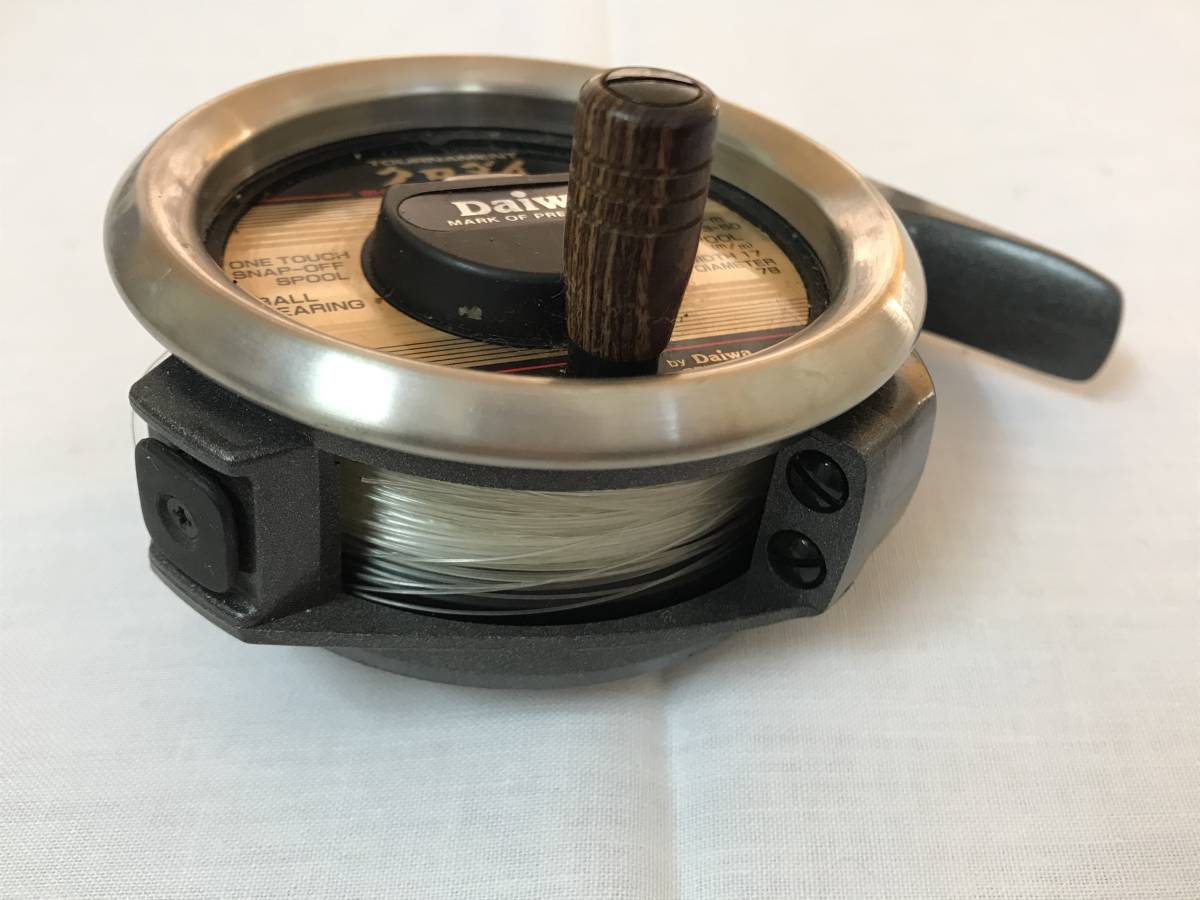 | リール フィッシング ソルブレ 柄杓 Ｍカップ 750S ＴⅡCROSS Sal-u-Bre プレミアムリールとロッド、freshwater OKUMA フィッシングリール Japan（フィッシングジャパン）釣りアウトドア専門店 Fishing スピニング釣りリールカラフル つり具の