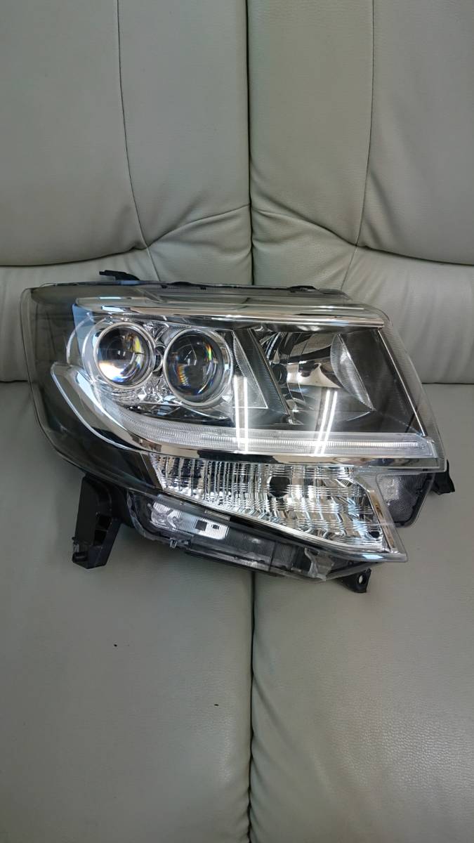 タントカスタム LED ダイハツ タント 100-51392 純正 LA600S 後期
