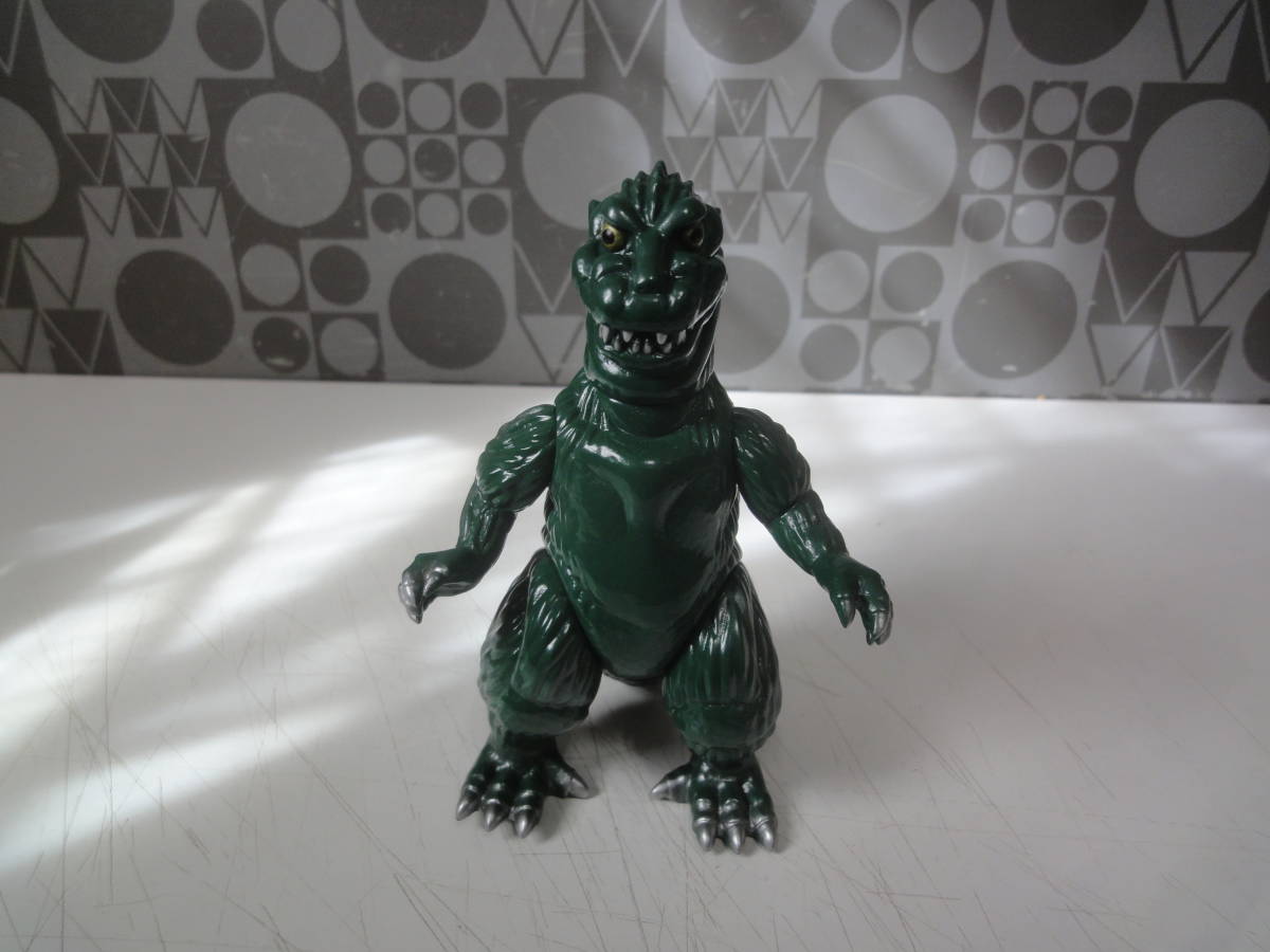 マーミット 世紀の大怪獣シリーズ ビニパラベビー カマキラス ソフビ
