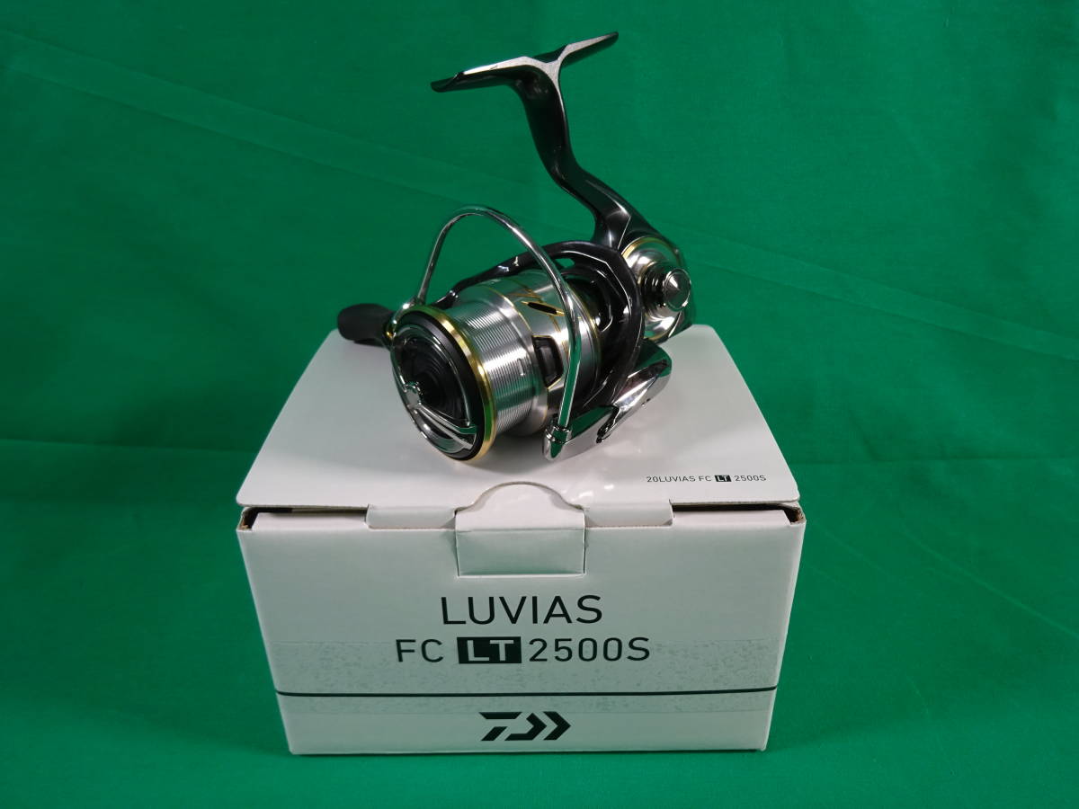 Д732☆DAIWA LUVIAS FC LT2500S☆ダイワ 20ルビアス☆00060202☆中古品