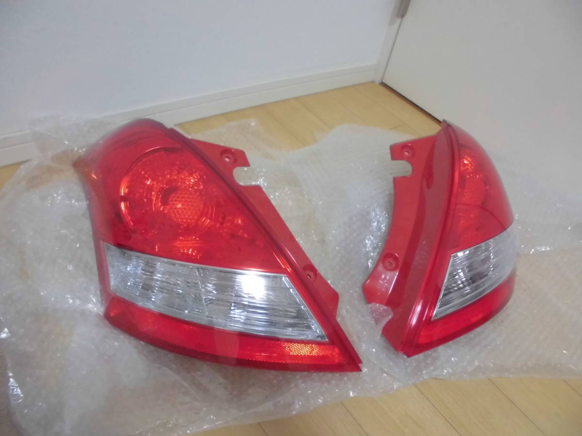 即決 スイフトスポーツ ZC32S 純正テールランプ 左右セット 美品
