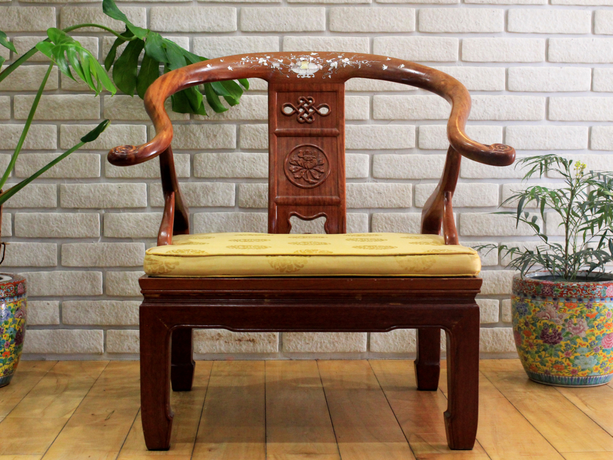 名品 中国家具 唐木 花梨造 青貝螺鈿 花籠紋 透細密木彫 椅子 中国古玩 中国美術 唐物 0 アジア 売買されたオークション情報 Yahooの商品情報をアーカイブ公開 オークファン Aucfan Com