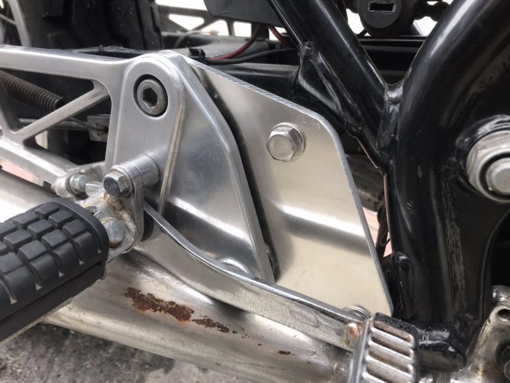 【得価，定番人気】 ホンダクラブマン専用 GB250 バックステップ 延長アダプター アルミ削り出し 26 セパハンにどうぞ 在庫あり(ホンダ用)｜売買されたオークション情報、yahooの商品情報をアーカイブ公開 - オー ホンダ用