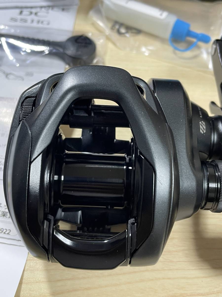 20 エクスセンス DC SS XG シマノ ベイトリール 美品 右ハンドル