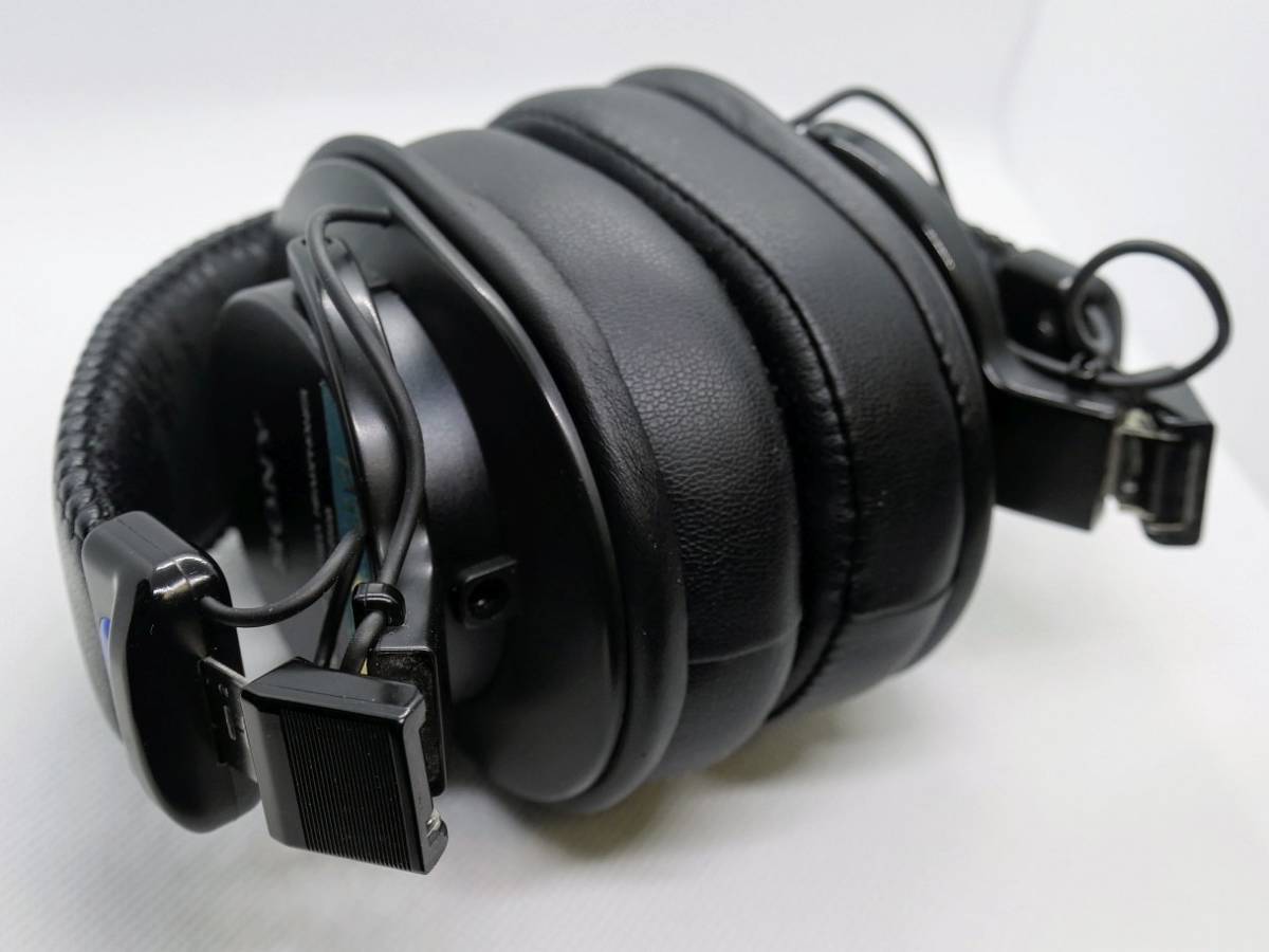 SONY MDR-7506 定番スタジオモニターヘッドホン カスタム 着脱化 SONY MDR-7506 定番スタジオモニターヘッドホン カスタム 着脱化 SONY