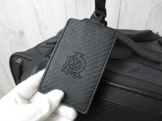 Dunhill ダンヒル DUNHILL トート 超大 ダンヒルのレザーコレクションには英国紳士の端正な魂が宿る──特集 美品 dunhill ダンヒル キャリー バッグ ナイロン×レザー 黒 A4収納可 メンズ