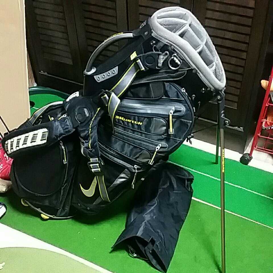 赤字超特価，得価 ナイキ 14口 スタンドキャディバッグ SQ サスクワッチ アスリート スタンド式 黒 キャディバッグ NIKE SASQUATCH 約3.2キロ(NIKE)｜売買されたオークション情報、yahooの商品情報をアーカイブ公開 - キャディバッグ