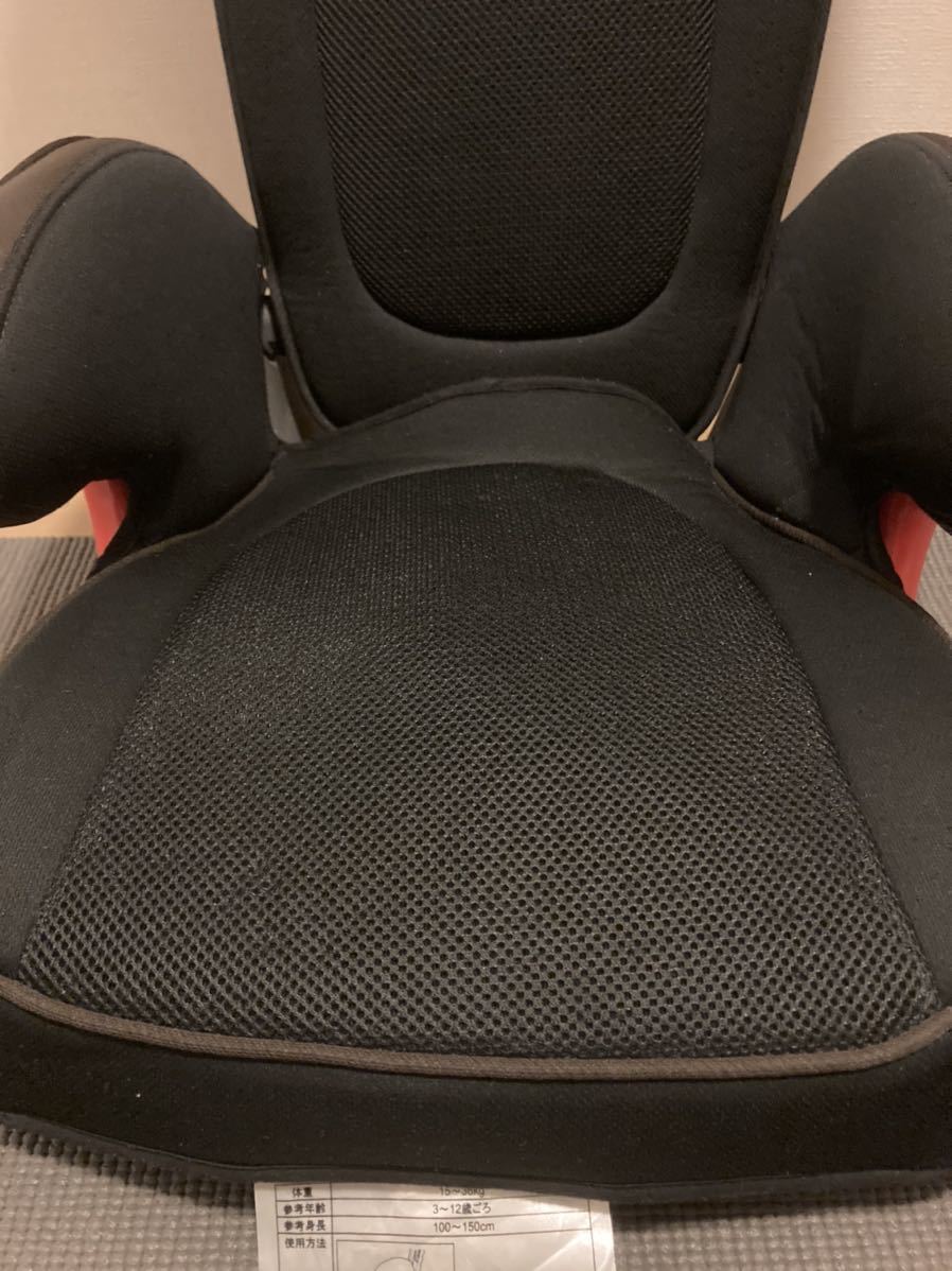タカタ ジュニアシート ISOFIX 3才から ブラック＆ブラウン isofix
