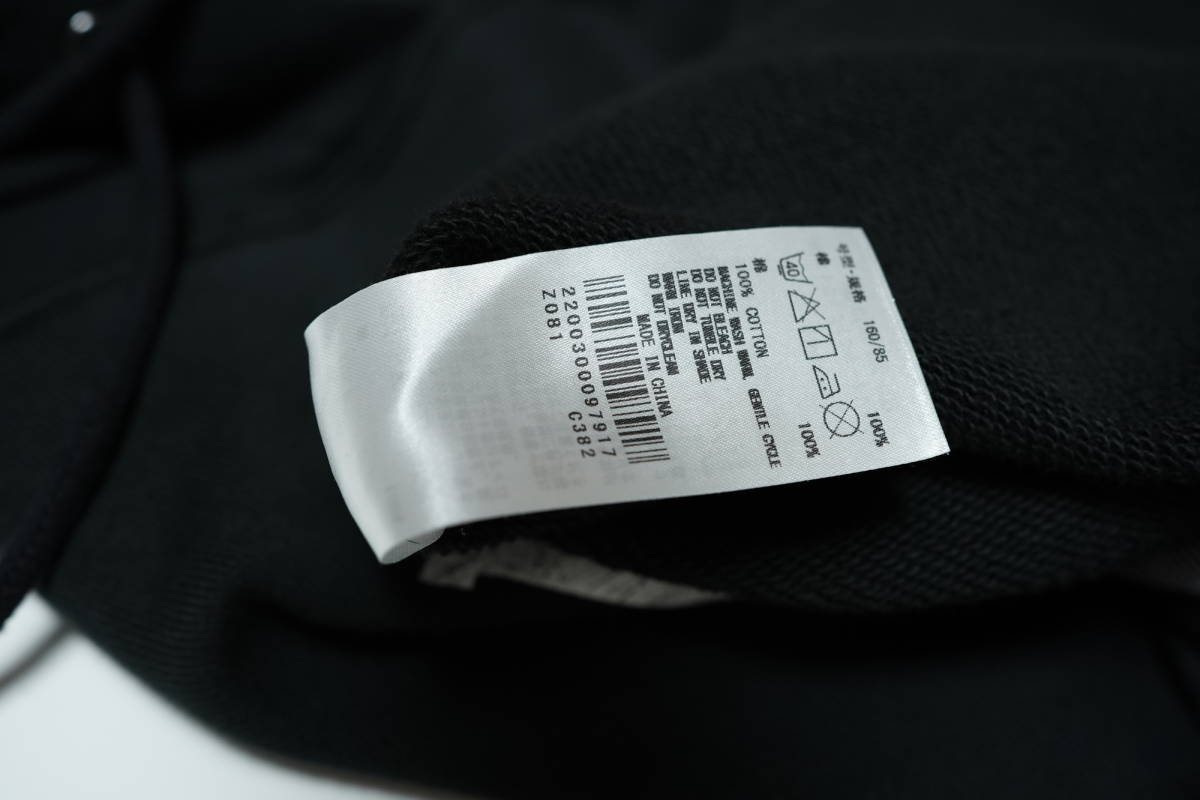 YECCA VECCA P.10周年DREAMERフーディー 送料520円☆今季2020AWタグ付き1回着用☆YECCA VECCAイェッカヴェッカP