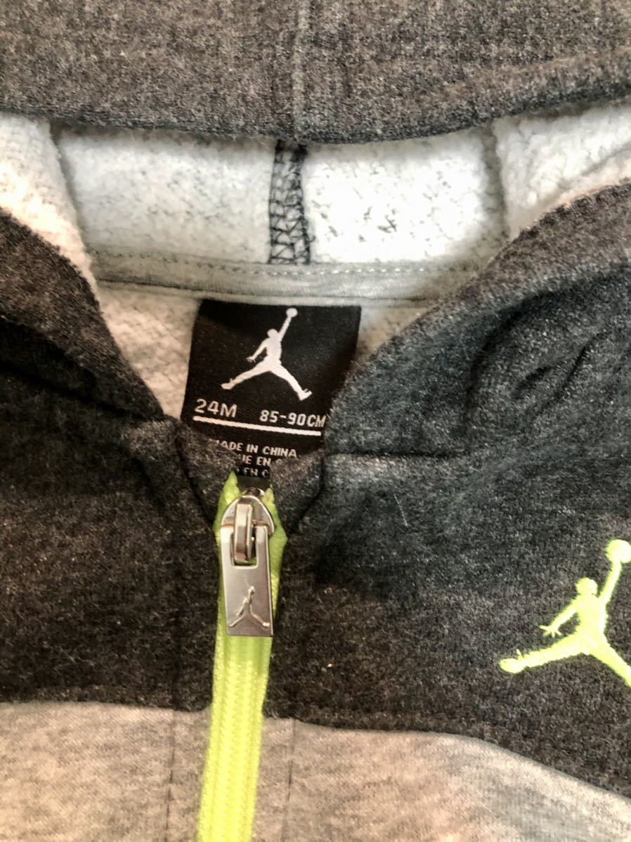 激安 Airjordan Kidsジップパーカー24m85 90cm エアジョーダン 90 85 94cm 売買されたオークション情報 Yahooの商品情報をアーカイブ公開 オークファン Aucfan Com