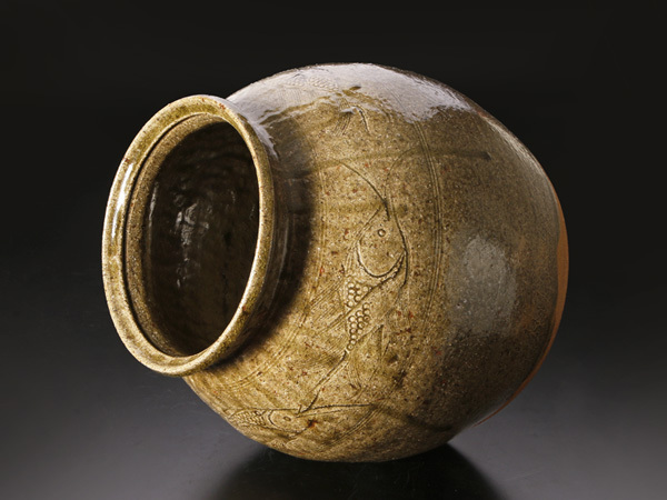 【古美味】十三代中里太郎右衛門造 叩き青唐津魚文壷 茶道具 保証品 ZIx7_2