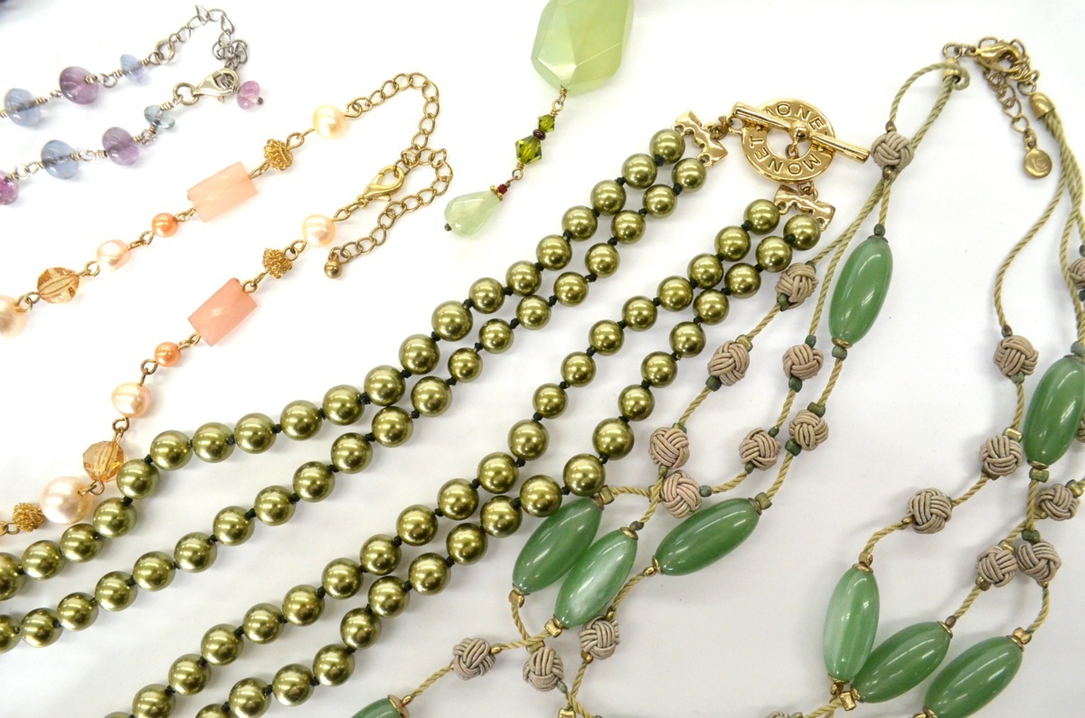 豪華 アクセサリー まとめ ネックレス 指輪 ブローチ イヤリング 他 豪華 アクセサリー まとめ ネックレス 指輪 ブローチ イヤリング 他 ゴールドカラー シルバーカラー ジュエリー調 パール調 ビジュー [fui]