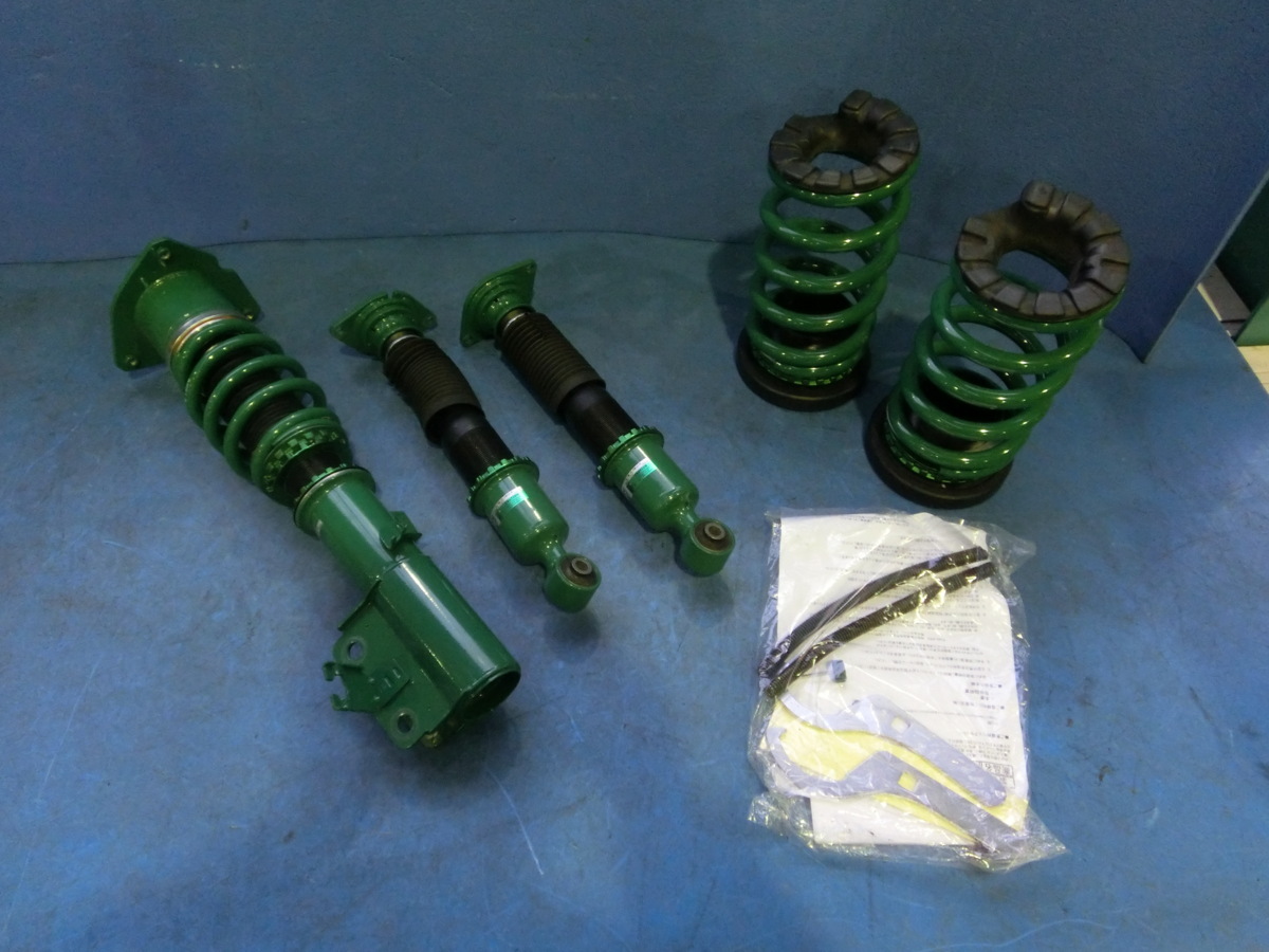 TEIN テイン スーパーワゴン E51 エルグランド ネジ式 車高調 サス