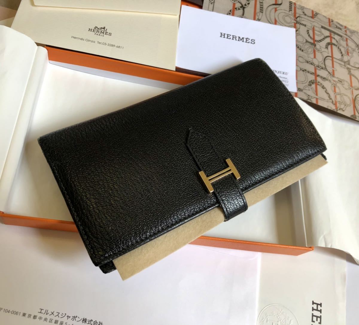 国内正規品！□☆極上！美品！□箱、カード付属□26,4000円□HERMES 