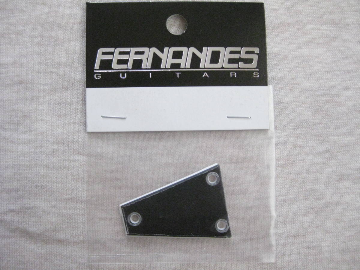 FERNANDES　HT布袋モデル　トラスロッドカバー　新品 トラスロッドカバー FERNANDES 純正パーツ フェルナンデス 新品 TEJ
