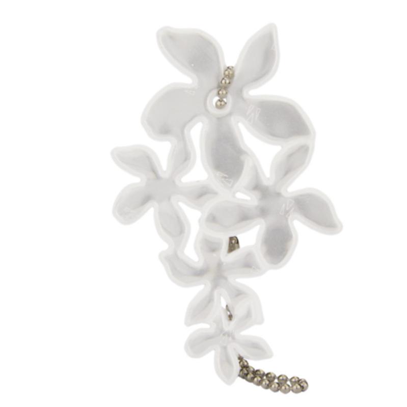 リフレクター キーホルダー グリミス Glimmis キャラクター おしゃれ かわいい 北欧 スウェーデン ライラックwhite キャラクター 売買されたオークション情報 Yahooの商品情報をアーカイブ公開 オークファン Aucfan Com